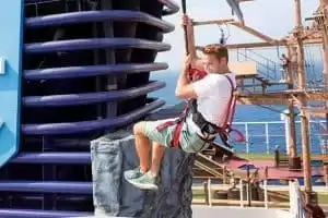 Climbing Wall (Muro de escalada)